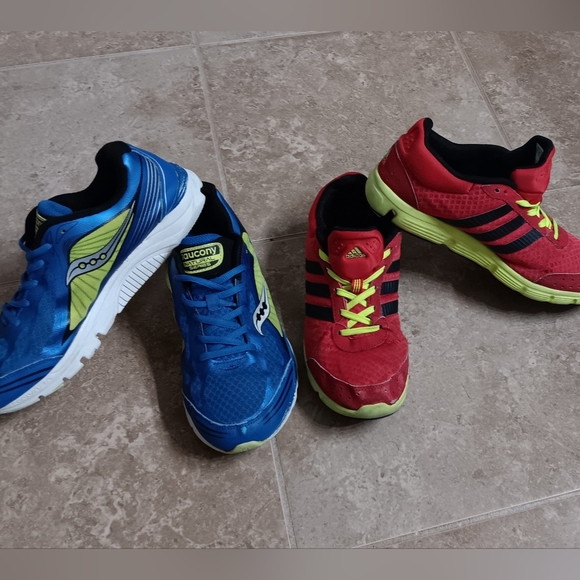 Adidas-Saucony Athletic Unisex Sneaker Beater Bundle 6 Youth/ 7.5 Wo. - Picture 3 of 11